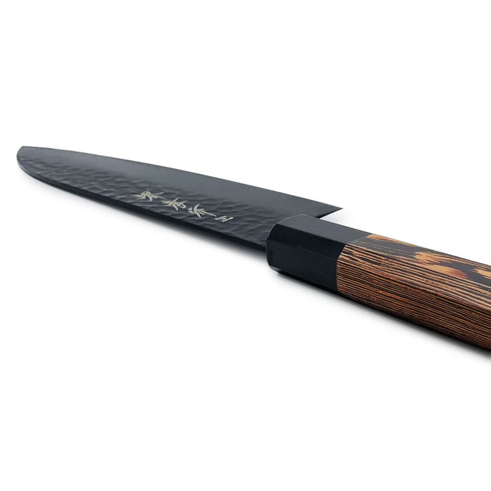 Sharp and resistant to rust Santoku knife. Item No. CA006 Japanese Santoku  knife Damascus Sakai Takayuki 180mm