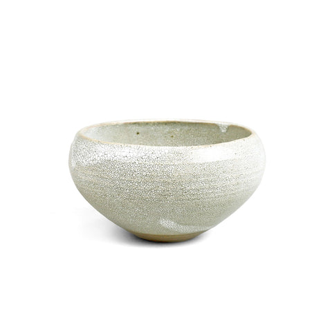 Sabi Kairagi Ivory Crackle Textured Kobachi 18 fl oz / 5.4
