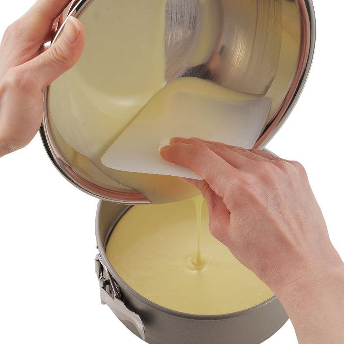 Kanda Soft PE Bowl Scraper with Measurements