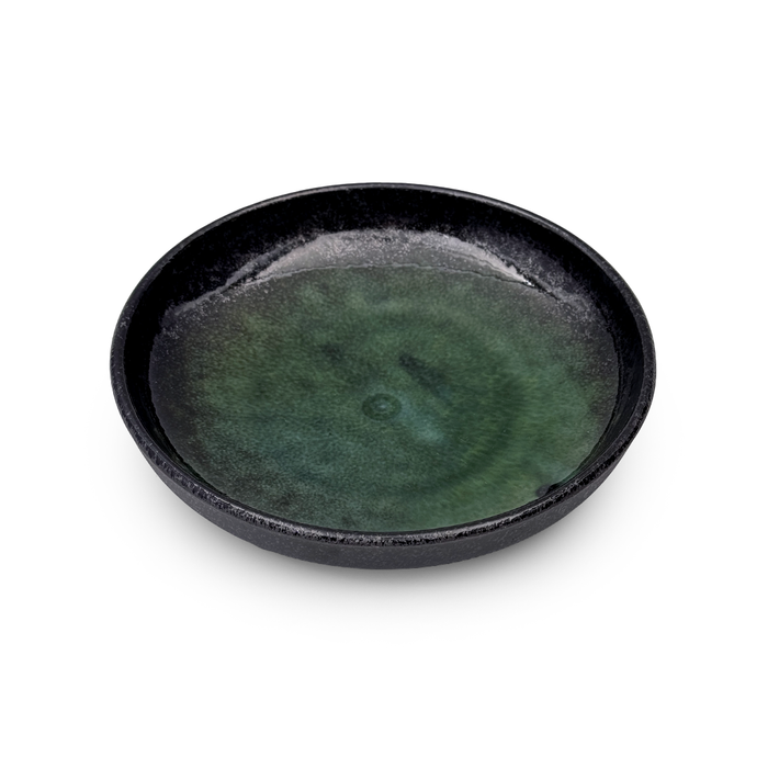 Textured Black x Glossy Green Pasta Plate 7.25" dia