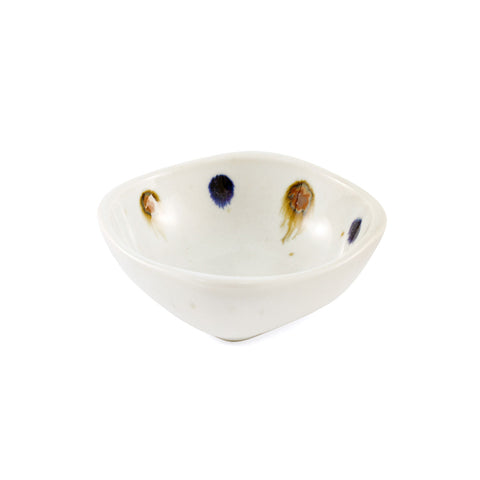 Kinyo Ivory Kobachi Bowl with Dot Design 4.5 fl oz / 3.74