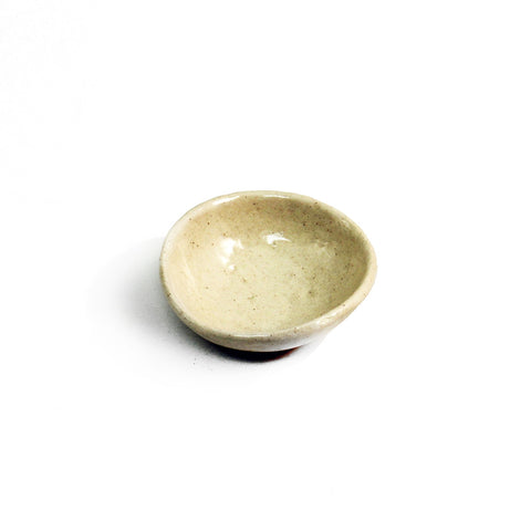Textured Round Glossy White Soy Sauce Dish 3.54