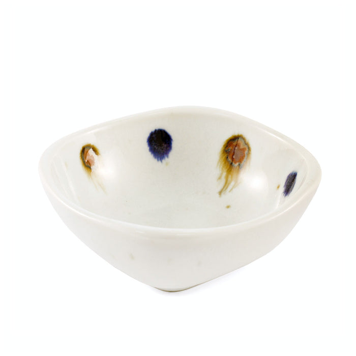 Kinyo Ivory Kobachi Bowl with Dot Design 4.5 fl oz / 3.74" x 3.74"